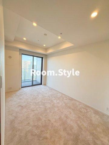 HARUMI FLAG SUN VILLAGE T棟(SKY DUO)の居間・リビング|空室のためご都合に合わせてご内覧できます
お問合せはお電話でもお受付しております。
03-6450-5211