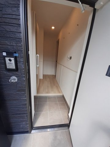 コンフォートＢの玄関|シンプルで使いやすい玄関です