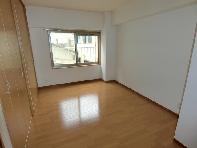 Ｓｅｍｐｒｅ　Ｖｉｔａ　南甲子園の収納