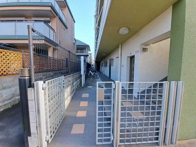 Ｓｅｍｐｒｅ　Ｖｉｔａ　南甲子園のエントランス