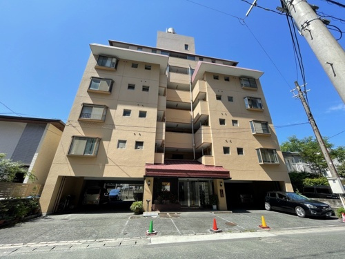 熊本市中央区九品寺１丁目の賃貸マンション