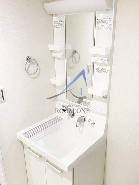 b’CASA Yokohamaの洗面所|洗面台です。