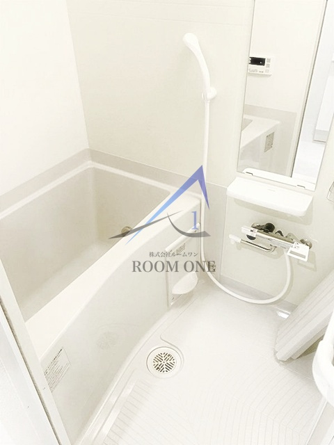 b’CASA Yokohamaの浴室|お風呂です。