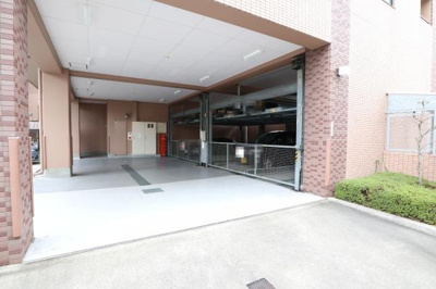 【駐車場】 | セレブ高槻北園