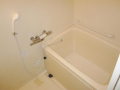 【浴室】 | ラ・フォレグラース