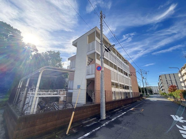 レオパレス藤の外観