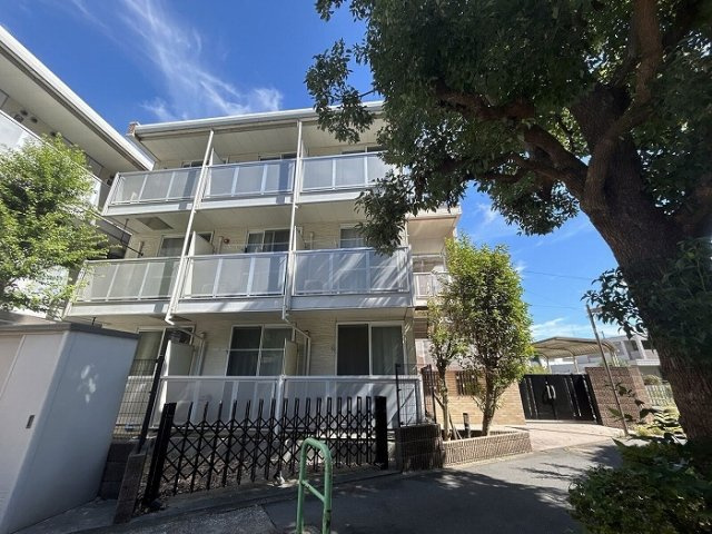 レオパレス藤の外観