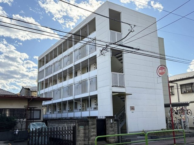 レオパレスソフィアの外観