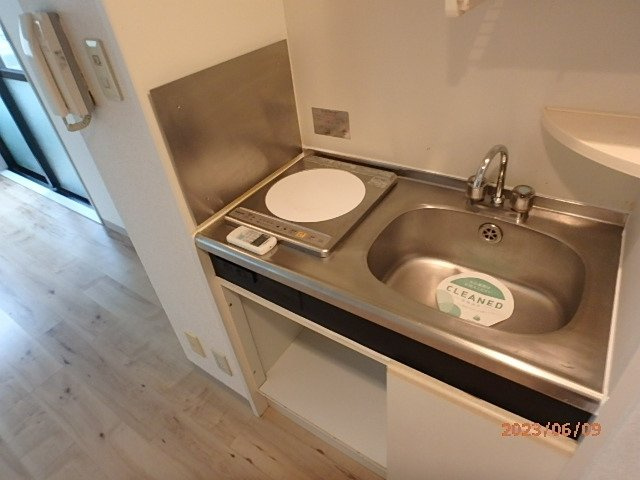 ダイホープラザ桜台のキッチン|1口IHコンロ