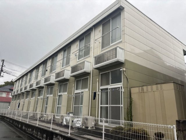 レオパレスプリステラＴＭの外観