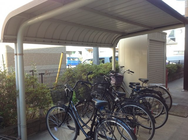 レオパレスクラッセのその他|駐輪場