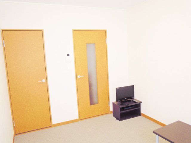 レオパレスパラドール　デ　徳丸の居間・リビング