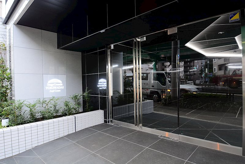 ステージグランデときわ台アジールコートのエントランス