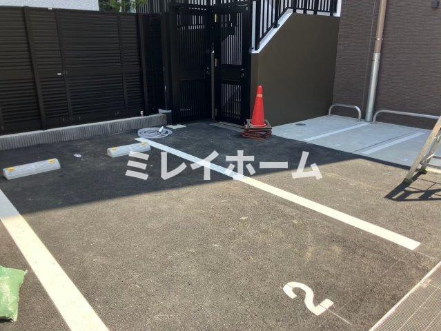 ウェルスクエア西蒲田の駐車場