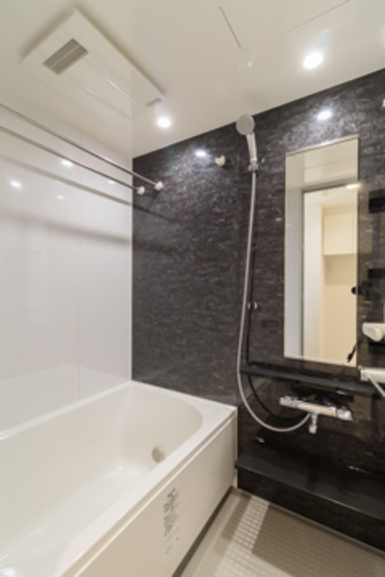 ヴァロータ氷川台の浴室|※写真は同タイプ住戸です。