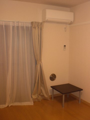 レオパレスラ　メイジュときわ台の居間・リビング