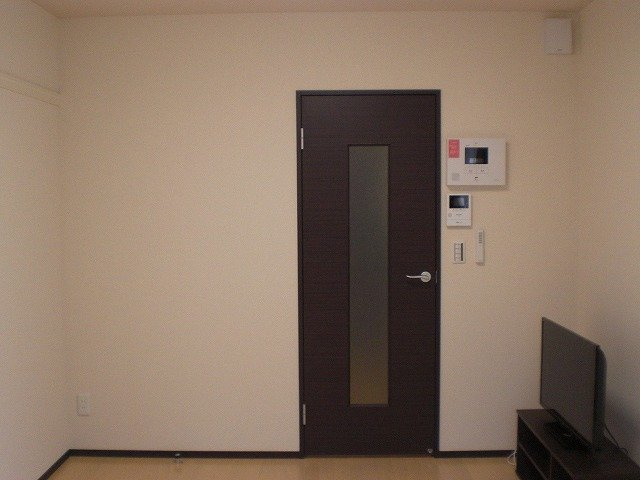 クレイノＨ１　ＹＡＹＯＩの居間・リビング