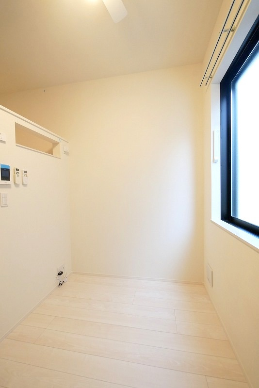 シャンペル三園の内装