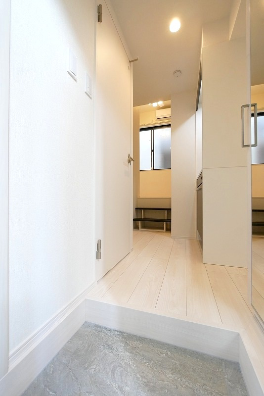 シャンペル三園の内装