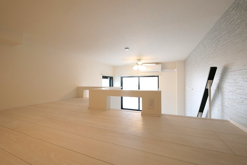 シャンペル三園の内装