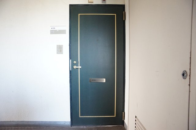 サンハイツ文京の玄関