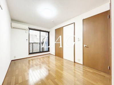 【居間・リビング】 | ハナハイム | 洋室のお部屋です。