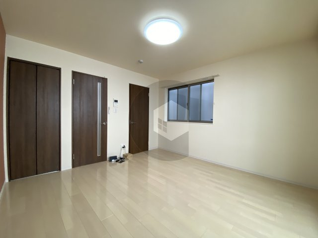 シャルマン緑橋の居間・リビング