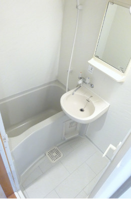 菱和パレス桜台の浴室