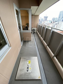 【バルコニー】 | クロスレジデンス大阪新町 | クロスレジデンス大阪新町　バルコニー