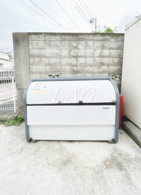 【その他共用部分】 | フェリーチェ中板橋 | 共用ゴミ捨て場です。