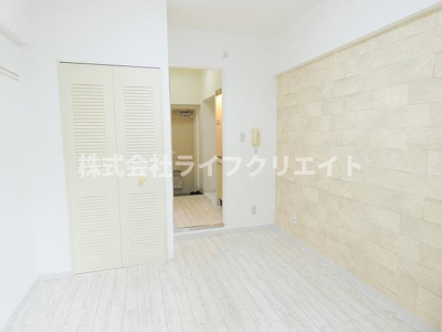 【寝室】 | ジョイフル日野