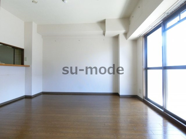 フォレストヒルズの居間・リビング