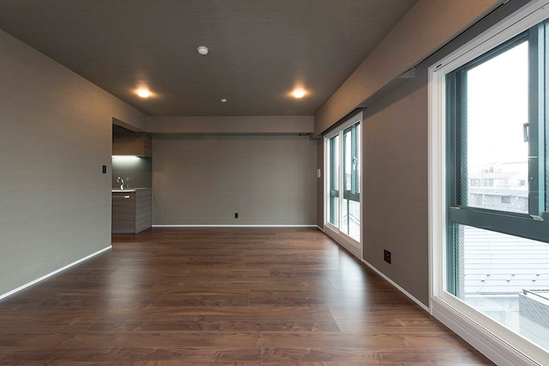 レジディア上目黒の洋室