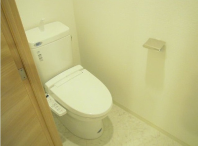 【トイレ】 | ボヌール和泉増築 | 温水洗浄便座。