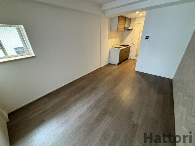 スプランディッド江坂DUEの居間・リビング