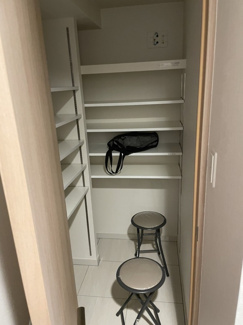 【玄関】 | エスリードOSAKA MID WESTかがやきの街　本田小学校区 | エスリードOSAKA MID WESTかがやきの街　シューズクローゼット