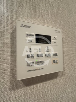 【設備】 | シーズンフラッツ中崎 | シーズンフラッツ中崎　浴室乾燥機