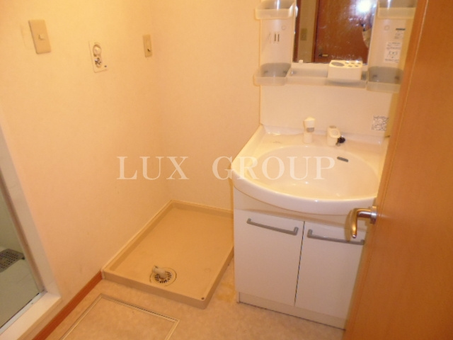 【洗面所】 | リヴェールA