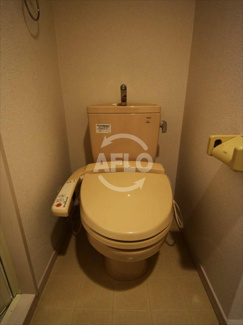 【トイレ】 | ドゥエリング桜川 | ドゥエリング桜川　温水洗浄便座