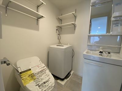 ボアソルテ町屋の独立洗面台