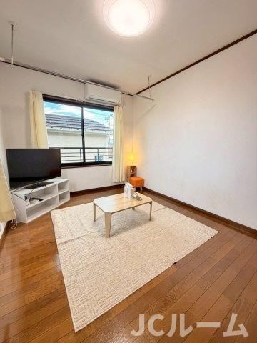 Lowe鴨島の居間・リビング