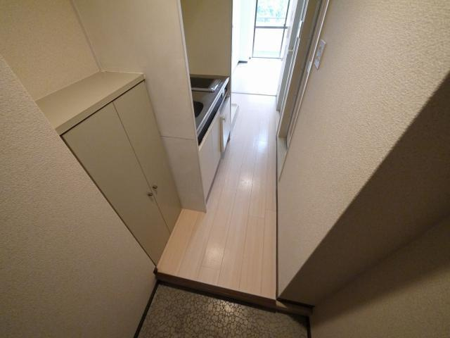 Win.Lifeあやめ池の玄関|落ち着いた玄関です