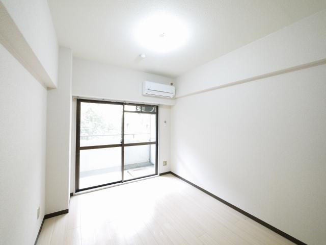 Win.Lifeあやめ池の居間・リビング|ゆったり過ごせる居間です