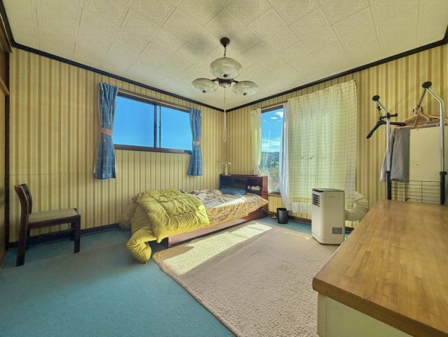 常陸大宮市野田中古物件の洋室