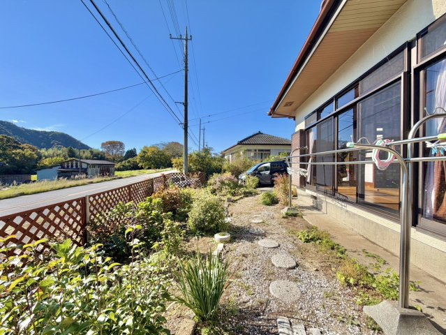 常陸大宮市野田中古物件の庭