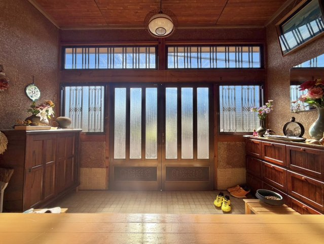 常陸大宮市野田中古物件の玄関