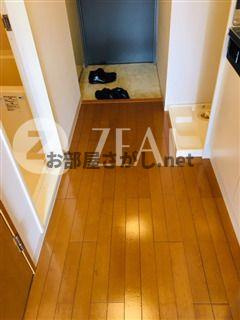 早稲田ノースウエストビルディングの玄関