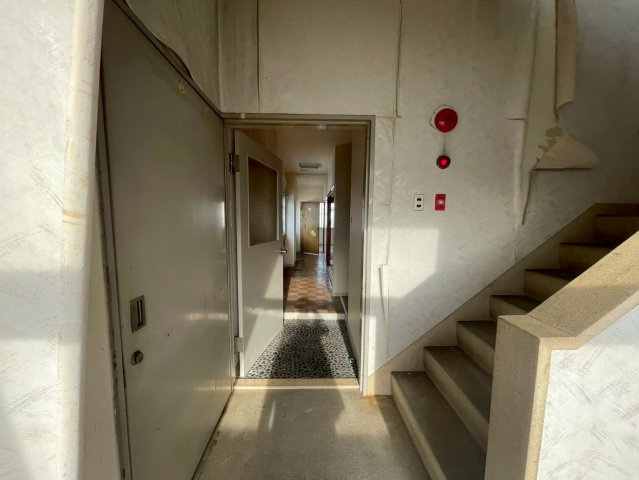 【玄関】