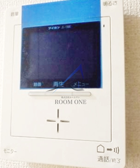 クレストハウスのセキュリティ|モニター付インターホンです。