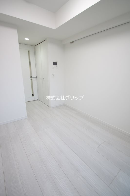 Le'a横濱ウエストステージの洋室